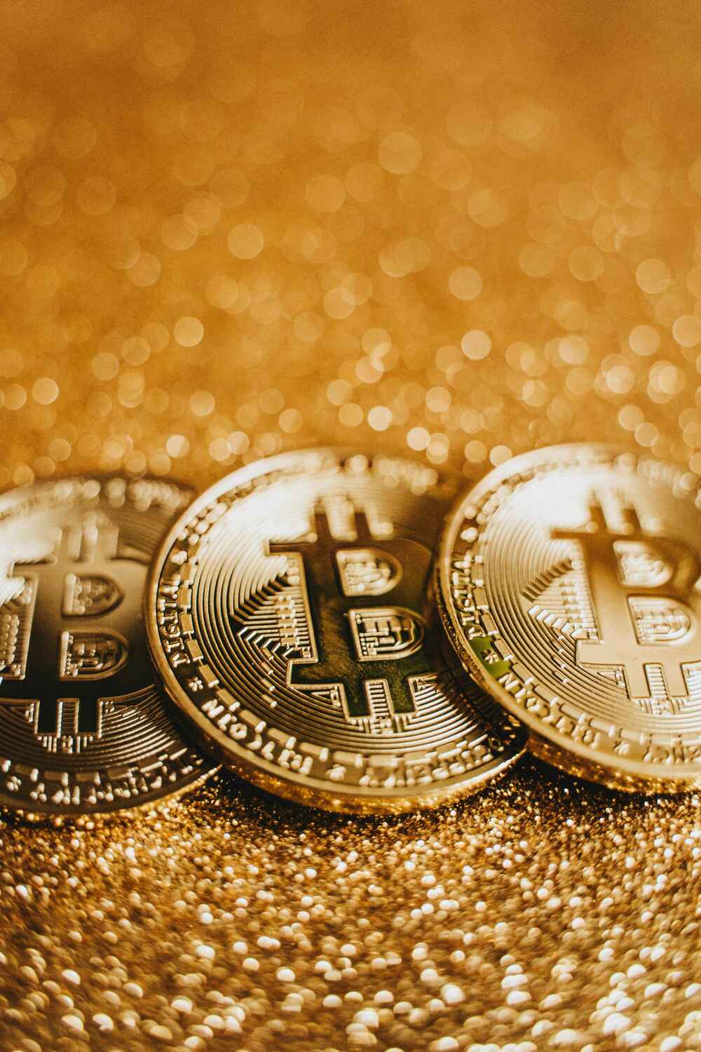 Slavné osobnosti, které investují do Bitcoinu