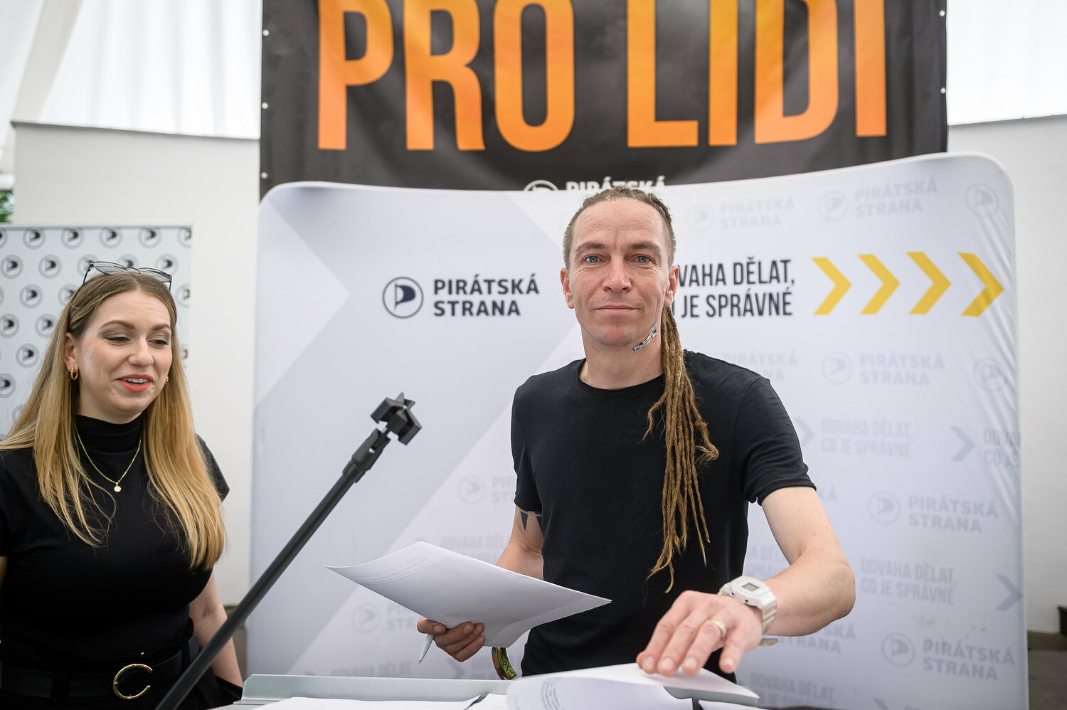Předsednictvo Pirátů rezignovalo, Bartoš znovu do čela strany kandidovat nebude 