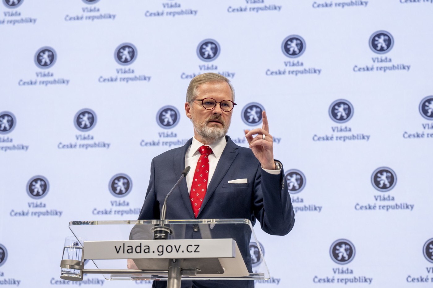 Fiala navrhne prezidentovi odvolání Bartoše z funkce ministra pro místní rozvoj