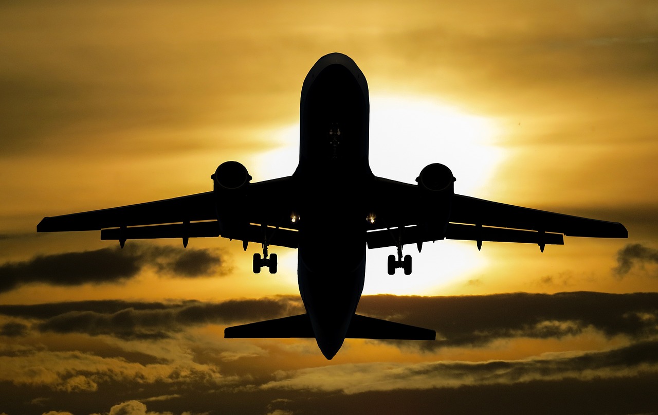 Reuters: Moskva chce po aerolinkách ze Střední Asie, aby nabídly služby v Rusku