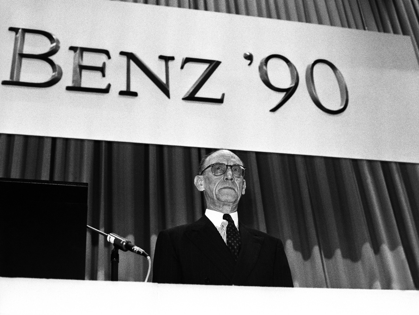 Zemřel bývalý šéf německého koncernu Daimler-Benz Edzard Reuter