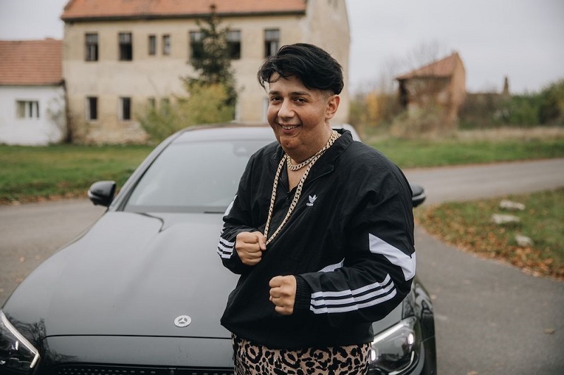 Jan Bendig byl k nepoznání. 