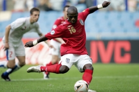 Leroy Lita ztr&aacute;c&iacute; penaltu vůči Česk&eacute; republice