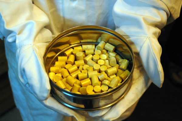 Thorium.Unikátní foto z laboratoře vyrábějící jaderné zbraně v Indii.