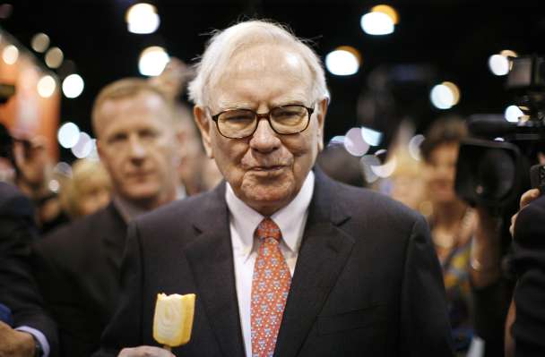 Miliardář Warren Buffett varuje před čínskými akciemi Miliardář Warren Buffett varuje před čínskými akciemi