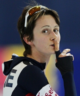 Martina S&aacute;bl&iacute;kov&aacute; po v&iacute;tězn&eacute;m z&aacute;vodu na 5000 metrů.