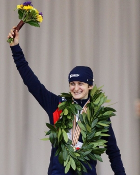 Martina S&aacute;bl&iacute;kov&aacute; po v&iacute;tězn&eacute;m z&aacute;vodu na 5000 metrů.