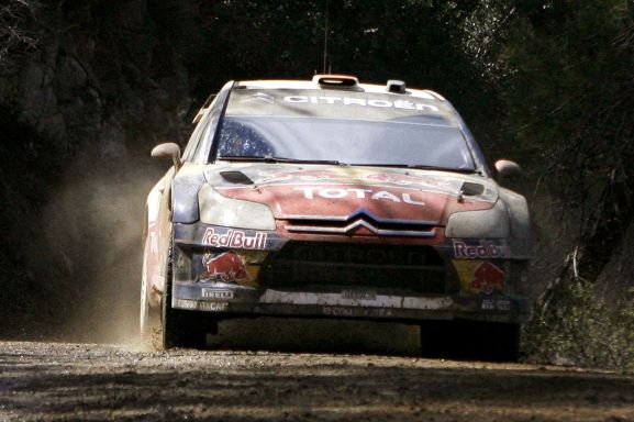 Sébastian Loeb vyhrál s citroënem Kyperskou rallye. Sébastian Loeb vyhrál s citroënem Kyperskou rallye.