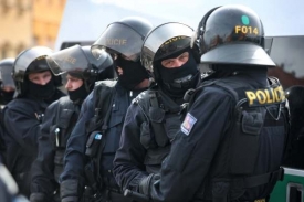 Inspekce odhalila 253 podezřelých policistů. Inspekce odhalila 253 podezřelých policistů.