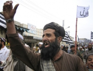 Islamistická demonstrace v Pákistánu, vhodnější jsou prý umírnění.