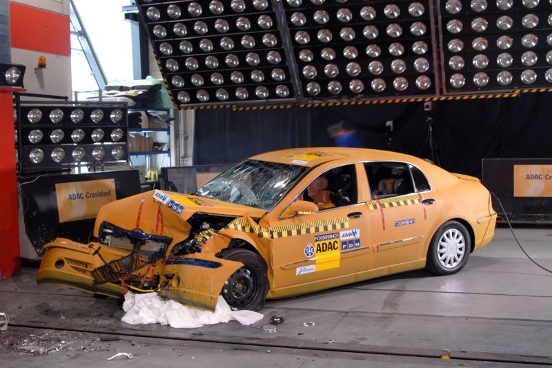 ADAC crash test Brilliance BS4