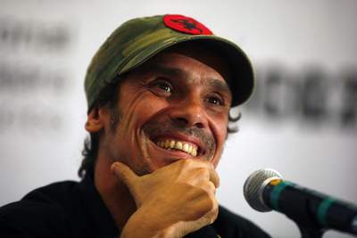 Manu Chao na tiskové konferenci v Mexiku.