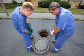 Kanály se prý nikdy nezavařovaly.