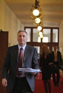 Výrok o cestě do pekel byl dle Topolánka spíše přátelským varováním.