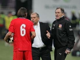 Marek Jankulovski je přišitý na vlastní polovině. Co mu říká Rada?