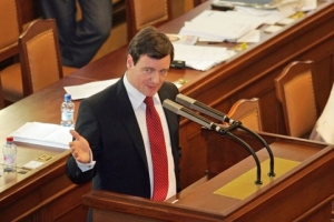 David Rath dnes ve sněmovně provokoval.