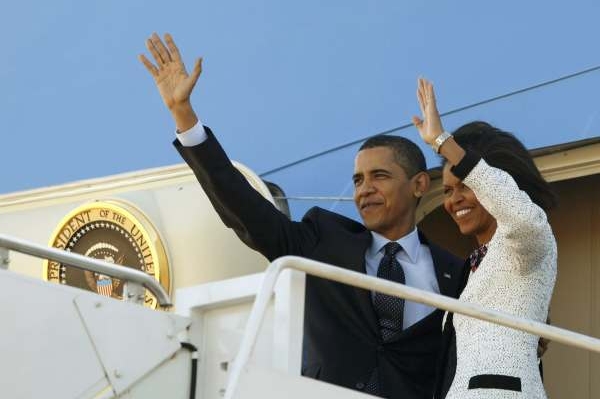 Prezidentský boeing Air Force One je očekáván v sobotu kolem 17.00.