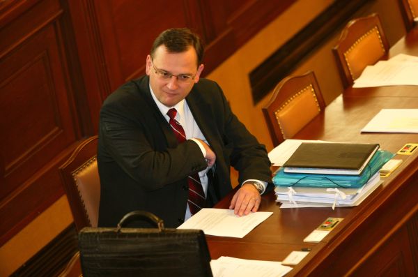 Ministr Petr Nečas z ODS.
