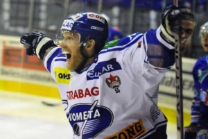 Hokejisté Komety Brno si v příští sezoně zahrají extraligu. Hokejisté Komety Brno si v příští sezoně zahrají extraligu.