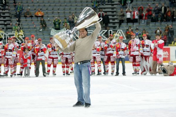 Obhájí hokejisté Slavie vedení koučem Růžičkou mistrovský titul?