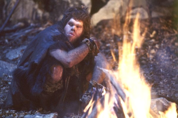 Už předci našich příbuzných neandertálců se o své postižené starali.