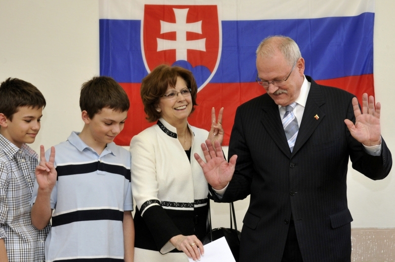 Ivan Gašparovič odvolil v dobré náladě.