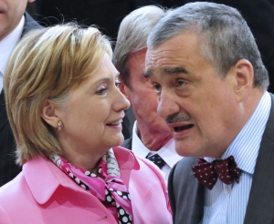 Clintonová se Schwarzenbergem.