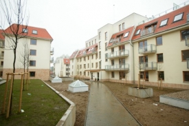 Vláda podpořila určování nájmů po deregulaci.