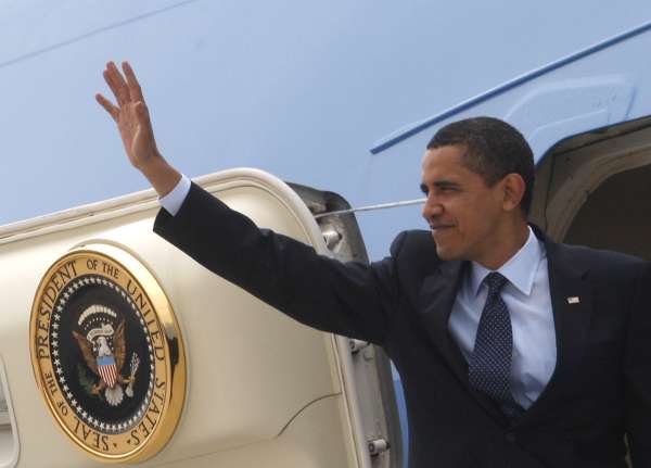 Obama odlétá z Turecka ... Směr Bagdád.