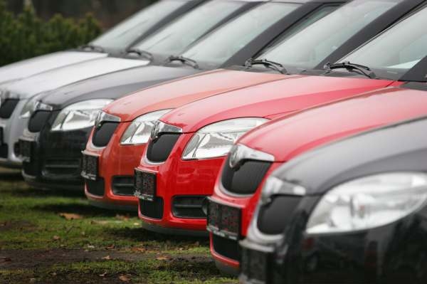 Z německého šrotovného těží i česká automobilka. Z německého šrotovného těží i česká automobilka.