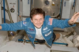 Simonyi si pobyt na ISS užíval. Další turista už stanici nenavštíví.