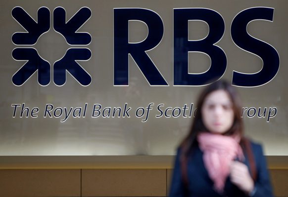Druhá největší banka v rukou britské vlády je v problémech.