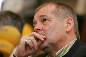 Odvolaný trenér reprezentace Petr Rada.
