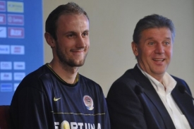 Obránce Sparty Roman Hubník (vlevo) a tréner Jozef Chovanec.
