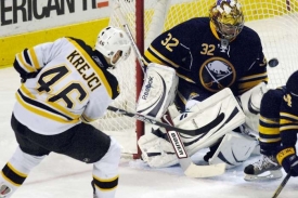 David Krejčí získal v NHL první trofej. David Krejčí získal v NHL první trofej.