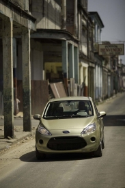 Ford protlačil nové Ka do poslední bondovky Quantum of Solace.