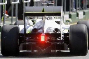 Kontroverzní zadní část monopostu formule 1 stáje Brawn GP.