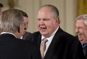 Rush Limbaugh se prosadil nevybíravým slovníkem a rádiovou demagogií.