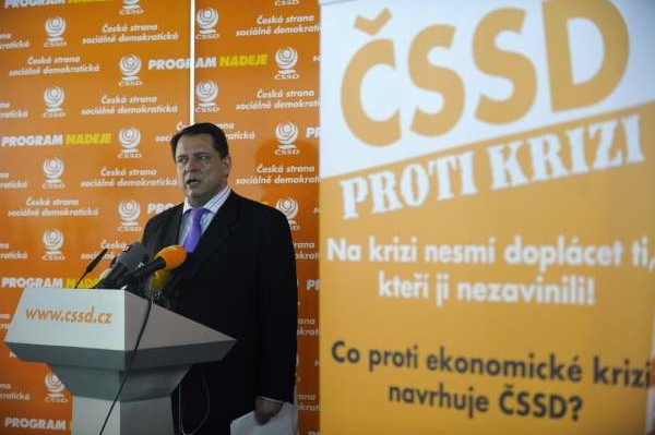ČSSD se chystá na boj s ekonomickou krizí.