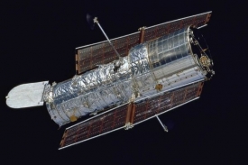 Hubbleův teleskop nutně potřebuje opravu. Tentokr&aacute;t se j&iacute; je&scaron;tě dočk&aacute;.