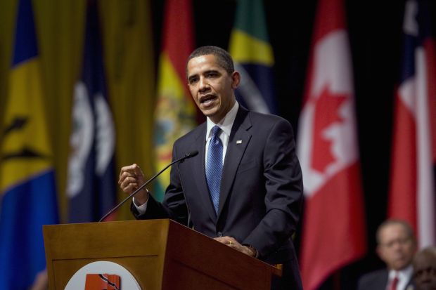Barack Obama bude muset kvůli krizi omezit vládní výdaje.