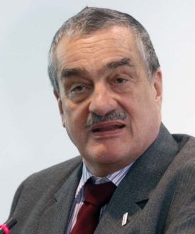 Ve Vatikánu jednal o návštěvě Karel Schwarzenberg. Ve Vatikánu jednal o návštěvě Karel Schwarzenberg.