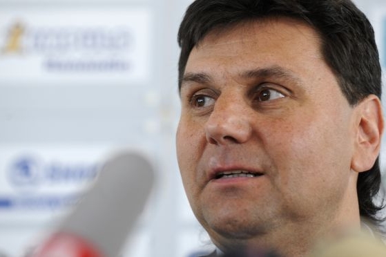 Kouč národního hokejové mužstva Vladimír Růžička.