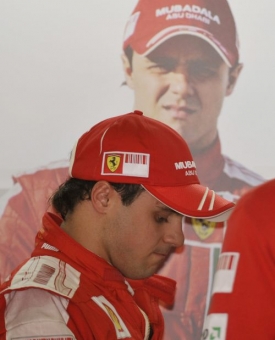 Felipe Massa v Číně - žádný důvod k úsměvu.