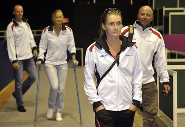 Zranění Petra Kvitová (vlevo) a Iveta Benešová.