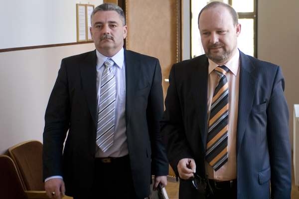 Údajný organizátor zločinného spolčení Vladislav Větrovec (vlevo).