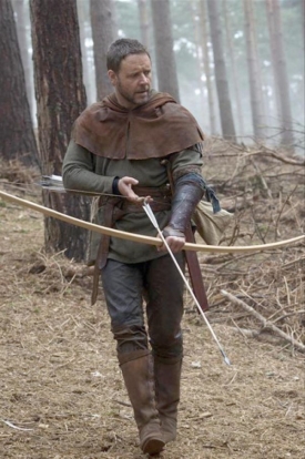 Russell Crow jako Robin Hood.
