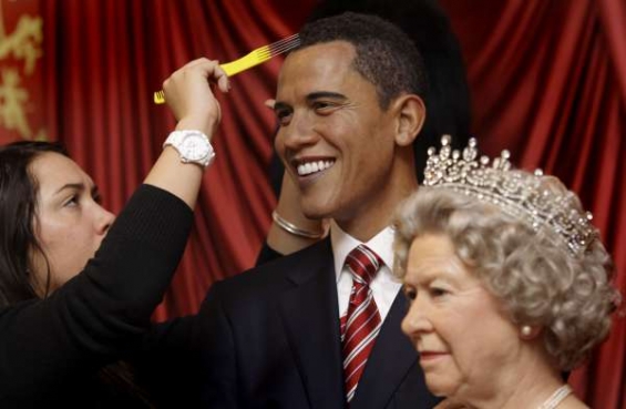 V muzeu voskových figurín je Alžběta už dlouho, Obama kratičce.