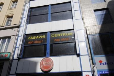 Funkcionalistický hotel Avion dostane nový kabát od Evy Jiřičné.