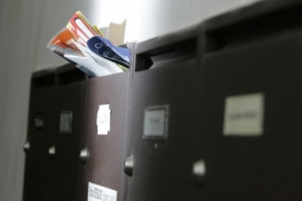 Mladá fronta počítá s distribucí do poštovních schránek.